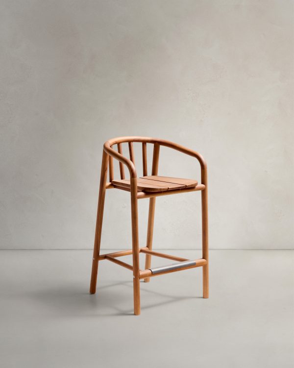 KAVE HOME Turqueta udendørs barstol, m. ryglæn, armlæn og fodstøtte - natur teaktræ (H:65cm)